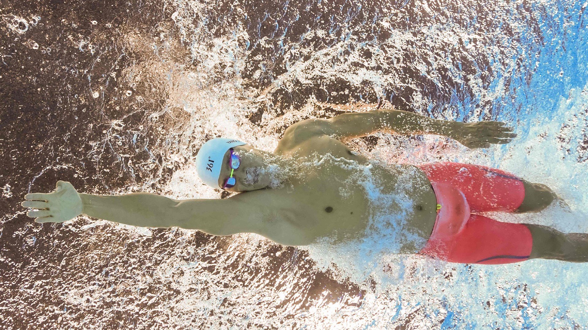 开云体育链接-上万跑者竞速湖北孝感领略“孝爱之城”甜蜜引力